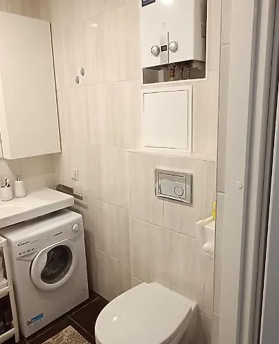 Narvacenter 2, рядом с границей Lejlighed